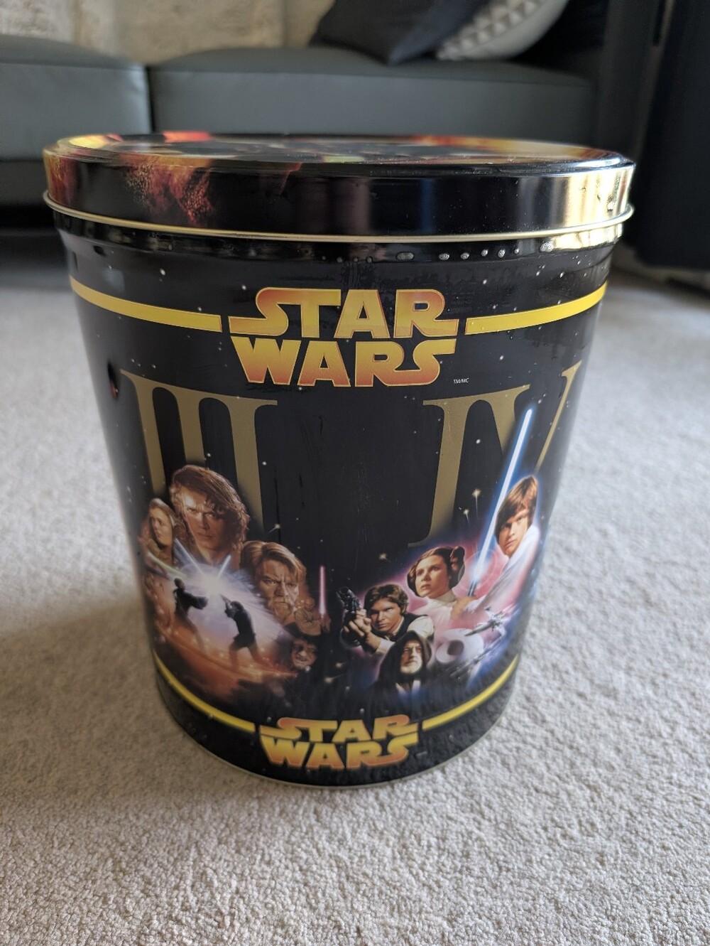 Vintage 2005 Star Wars Frito-Lay metal bucket tin